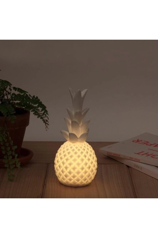 Gece Lambası Ananas Şeklinde Desenli Büyük Boy Pil İle Çalışan Masa .