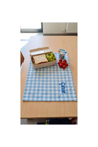 Kişiye Özel İsim Nakışlı Duck Kumaş Beslenme Örtüsü 45x35 Cm Su Ve Leke Tutmaz Kumaş - 922807845