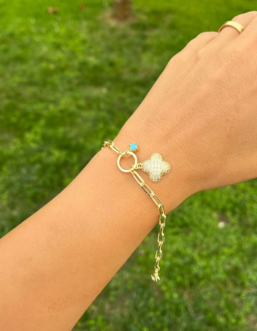 14k Yonca Charmlı Bileklik Çok Renkli