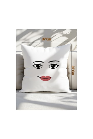 Roblox Woman Face Yastık Bej