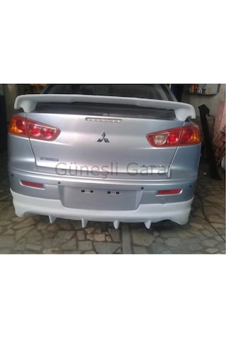 Mitsubishi Lancer Evo Arka Ek (Plastik)