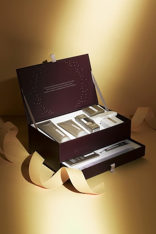 Margaret Dabbs London Pure Indulgence Christmas Collection Cabinet Yılbaşı Özel El ve Ayak Bakım Seti