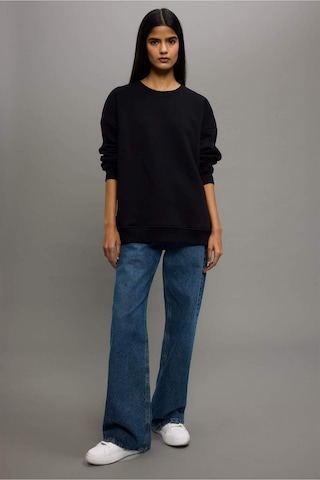 Defacto Oversize Geniş Kalıp Basic Düz Kalın Sweatshirt F9628ax25aubk81 Siyah