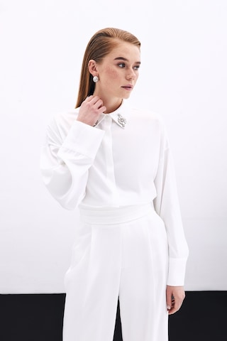 Sateen Aksesuar Detaylı Gömlek - Ekru-135824 Ekru