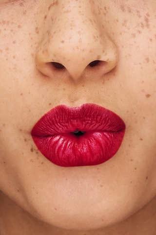 Avon Color Trend Kremsi Ruj Vibrant Red