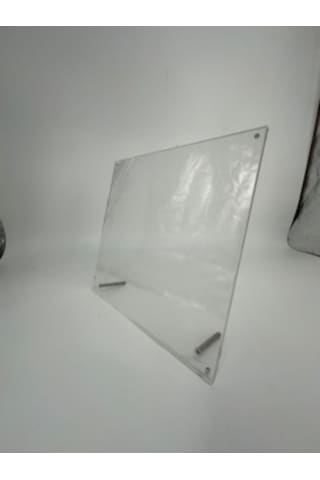 Şeffaf Metal Ayaklı Çerçeve