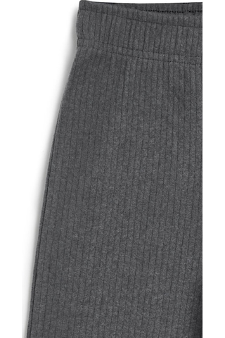 Beli Lastikli Füme Kız Çocuk Eşofman Altı - Rahat Geniş Paça Kalın Kumaş 7-8-9-10-11-12-13-14 Yaş Cmrc103 Füme