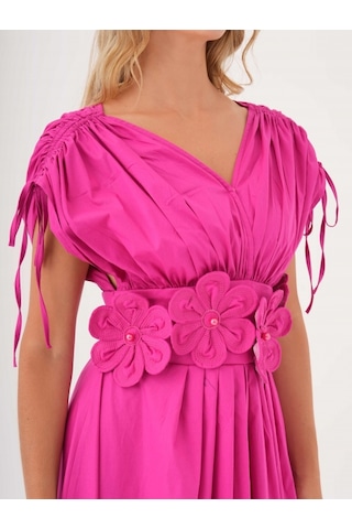 Kadın Bel Detaylı Kısa Kollu Elbise Çiçek Aplikeli, Büzgü Ve Bağcık Detaylı, %100 Pamuk Fuşya