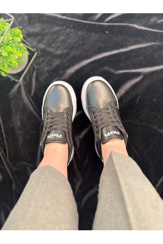 Günlük Kadın Spor Ayakkabı Ortopedik Vegan Deri Bağcık Hafif Kalın Yüksek Taban Yürüyüş Sneaker 102 Siyah - Beyaz