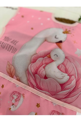 Sıvı Geçirmez Pembe Kuğu Desenli Leke Tutmaz Mama Ve Aktivite Önlüğü Açık Pembe