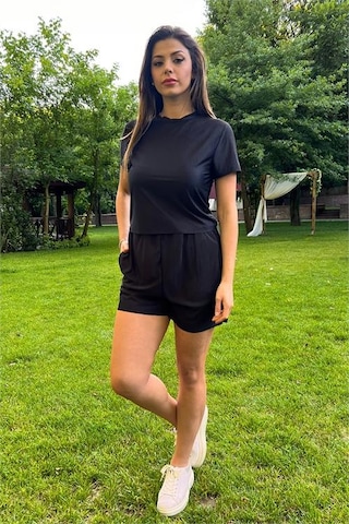 Neşeli Butik Kadın Siyah Yeni Sezon Piliseli Alt Üst İkili Takım Nb10047 Siyah