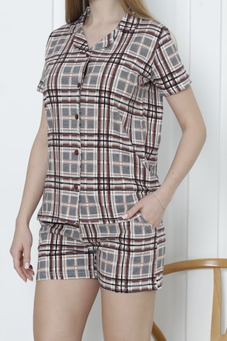 Kadın Düğmeli Şortlu Pijama Takımı Ekoseli Pamuklu Likralı Cepli Mürdüm Nıc1078 R14 Mürdüm