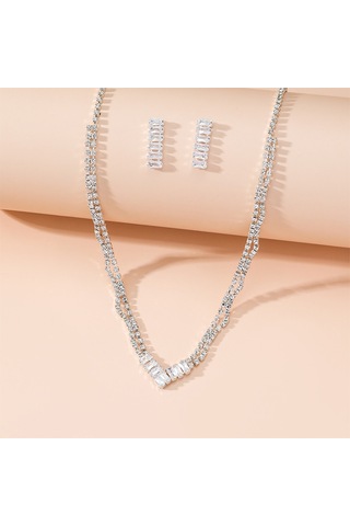 Kadınlar 2 Adet Takı Seti Gelin Full Rhinestones Gelin Kolye Küpeleri Ziyafet Elbise Doğum Günü Elbiseleri Etekler Çok Renkli