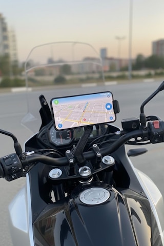 Motosiklet Gidon Telefon Tutucu 360 Döner, Kaymaz Sabitleme Sistemli, Sarsıntı Önleyici Telefon Tutucu Aparat 1