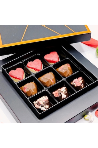 Sevgililer Günü Delux Kalp Çikolata 9 Adet