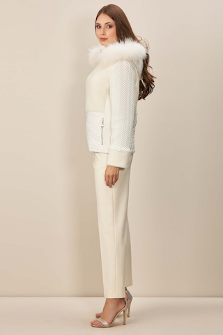 Kapüşonlu Ekru Dokuma Mont Ekru