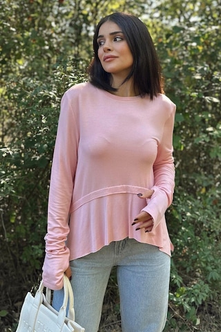 Kadın Pembe Elleri Eldiven Detaylı, Asimetrik Kesim, Bisiklet Yaka, Eteği Pliseli, Salaş Spor Bluz Pembe