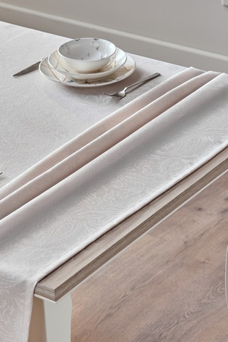 Doqu Home Glory Masa Örtüsü 140x240cm - Bej Bej