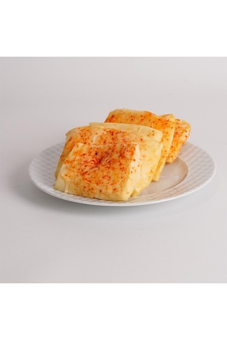 Tam Yağlı Biberli Hellim Peyniri 500 Gr