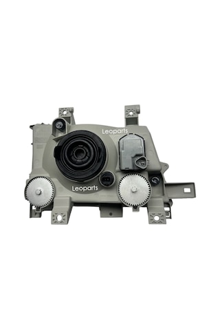 Leoparts Mitsuishi Fuso Canter Far Lambası Sol 2012-2020 Mk581217