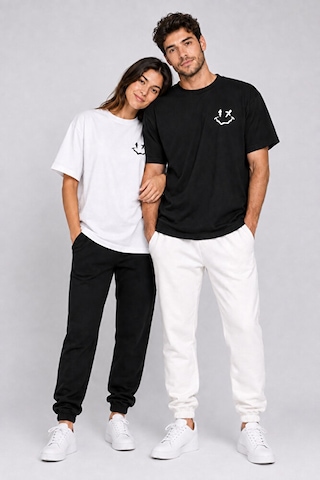 Nevermind Sevgili Kombini Smiley Baskılı Çift Tişört Oversize Unisex %100 P Çok Renkli