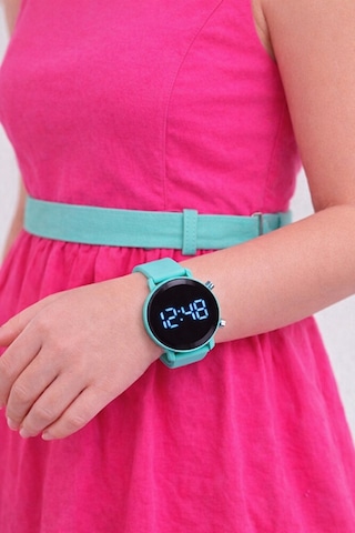 Mint Led Dijital Kol Saati Silikon Kordonlu Unisex Modern Spor Kadın Erkek Saat Şık Minimal Pro Yeni Siyah