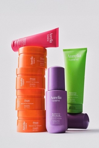 Blueberry Miracle Silkycloud Vegan Facial Foam - Nemlendirici Vegan Yüz Temizleme Köpüğü- 200 Ml