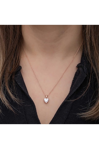 Gümüş Rose Beyaz Taşlı Kalpli Kadın Kolye Rose