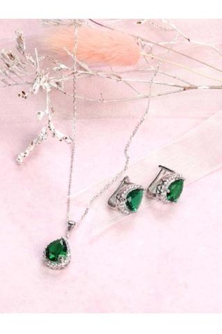 Brezza Lusso Jewelry Damla Model Zümrüt Yeşili Zirkon Taşlı Gümüş Kadın Kolye Küpe Set