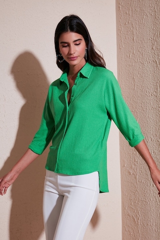 Lela Arkası Uzun Truvakar Kol Bayan Gömlek 5865596 Benetton