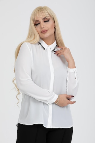 Pera Moda Büyük Beden Yaka Boncuklu Gömlek Beyaz