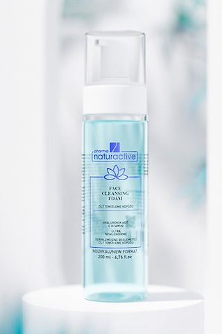 Hydration Therapy 4d Hyaluronik Asit & C Vitamini Yüz Temizleme Köpüğü 200ml