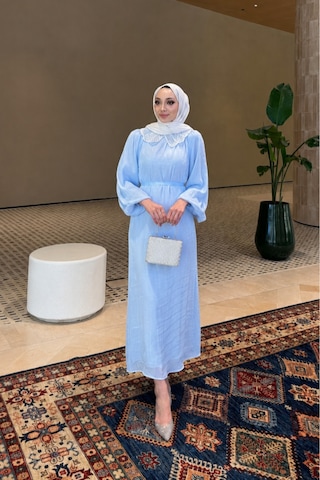 Riella Butik Dantel Yakalı Zarif Tesettür Elbise Mavi