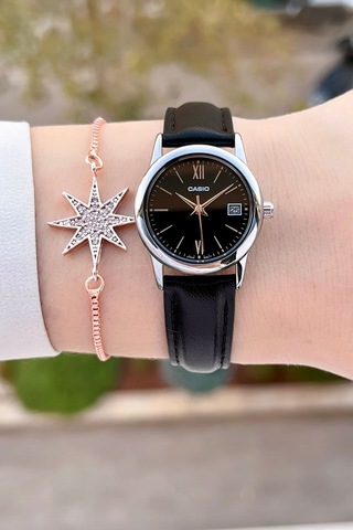 Casio Csıste147 Kadın Kol Saati
