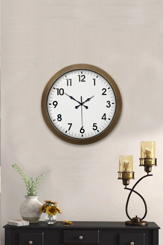 36 Cm Eskitme Metal Standart Duvar Saati Çok Renkli