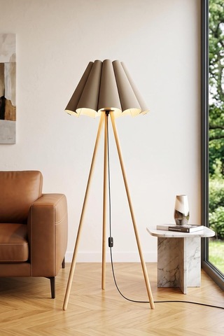 Woody Tripod Flora Cappuccino Zemin Lambaderi, Kumaş Başlıklı Ayaklı Lamba Ve Salon Oturma Odası Aydınlatması - Modern Dekoratif Yer Lambası Diğer
