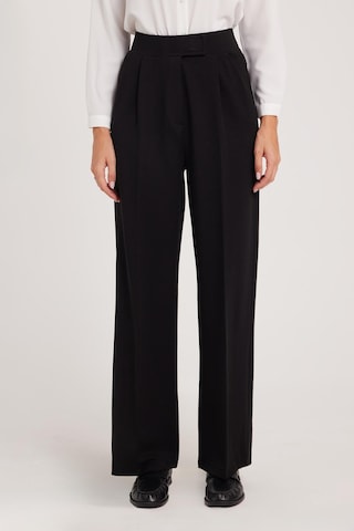 Tudors Kadın Regular Fit Klasik Kesim Cırt Kapamalı Geniş Paça Siyah Pantolon-39574 siyah