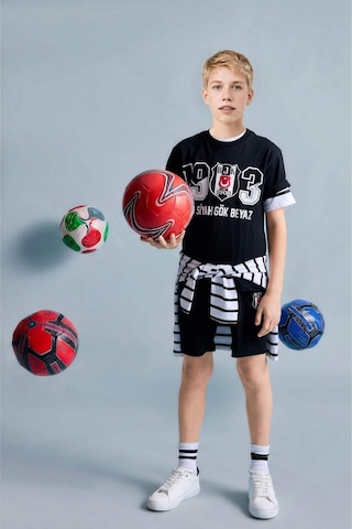 Defacto Beşiktaş Tişört Şort Pijama Takımı Erkek Çocuk H7342a826hsbk81 Siyah-bk81