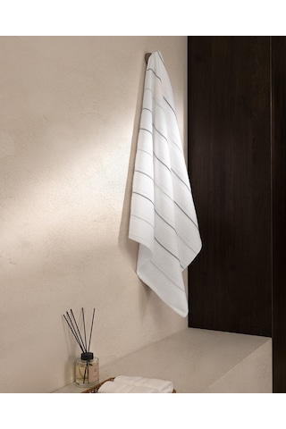 Madame Coco Celeste %100 Pamuk Banyo Havlusu - Beyaz - 70x140 Cm 8684427342411 Çok Renkli