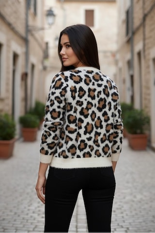 Kadın Premium Leopar Desenli Triko Bisiklet Yaka Hırka Ekru