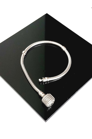 Gümüş Işıltılı Silindir Klipsli Charm Tasıyıcı Kadın Bileklik