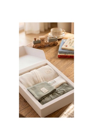 Altıntaş Baby Caramell Özel Kutusunda Mini Travel Tulumlu 4'lü Set Yeşil Yeşil