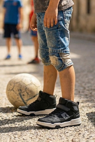 In Step Seviya Siyah Cırtcırtlı Çocuk Bot Tipi Spor Ayakkabı - Okul Ve Sokak Modası