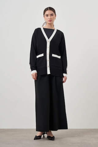 Mizalle Şeritli Rayon Siyah Hırka Siyah