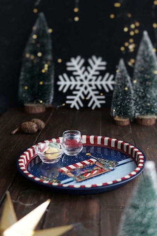 Winter Desenli Yuvarlak Metal Tepsi, 31,5 Cm