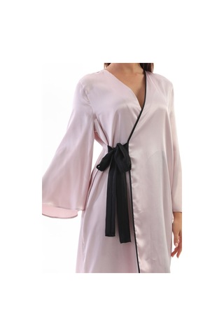 Laperissa Kadın Pudra Saten Dokuma Sabahlık Siyah Kuşaklı Şık Ve Zarif Ev Giyim Pudra