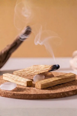 Reyo Palo Santo Doğal Ağaç Tütsüsü 3'lü Paket 3 Adet , %100 Doğal Aromatik Ahşap, Meditasyon, Yoga, Rahatlama Ve Ev Ortamı İçin