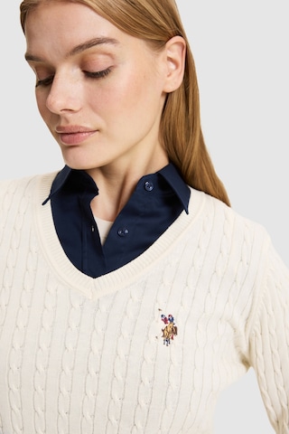 U.S. Polo Assn. Kadın Beyaz Basic Kazak 50327575-vr265 Fıldısı