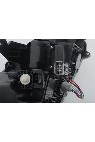 Cn Sol Far Ledli - Elektrikli Mitsubishi L200 2019- Uyumlu 8301d381