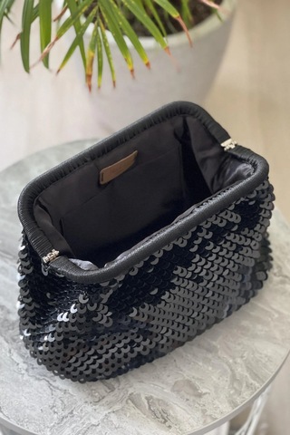 El Yapımı Siyah Pullu Parlak Örgü El Çantası Siyah